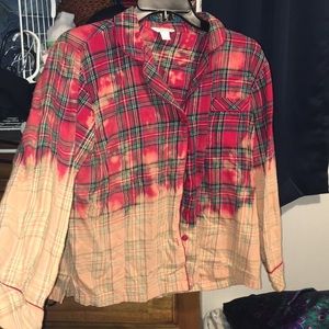Plaid flannel bleached long sleeves